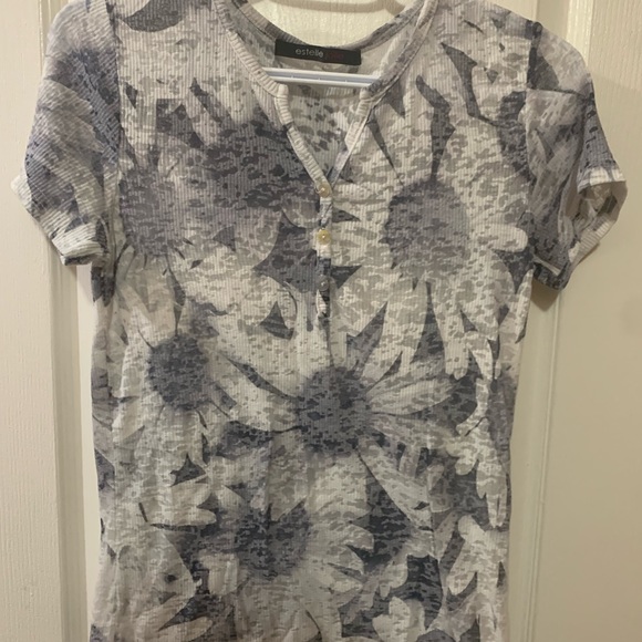 Floral Blue and White Top - Medium - Picture 1 of 3